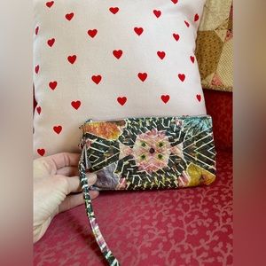 Dynomighty Clutch Wallet, Abstract Print, Colorful